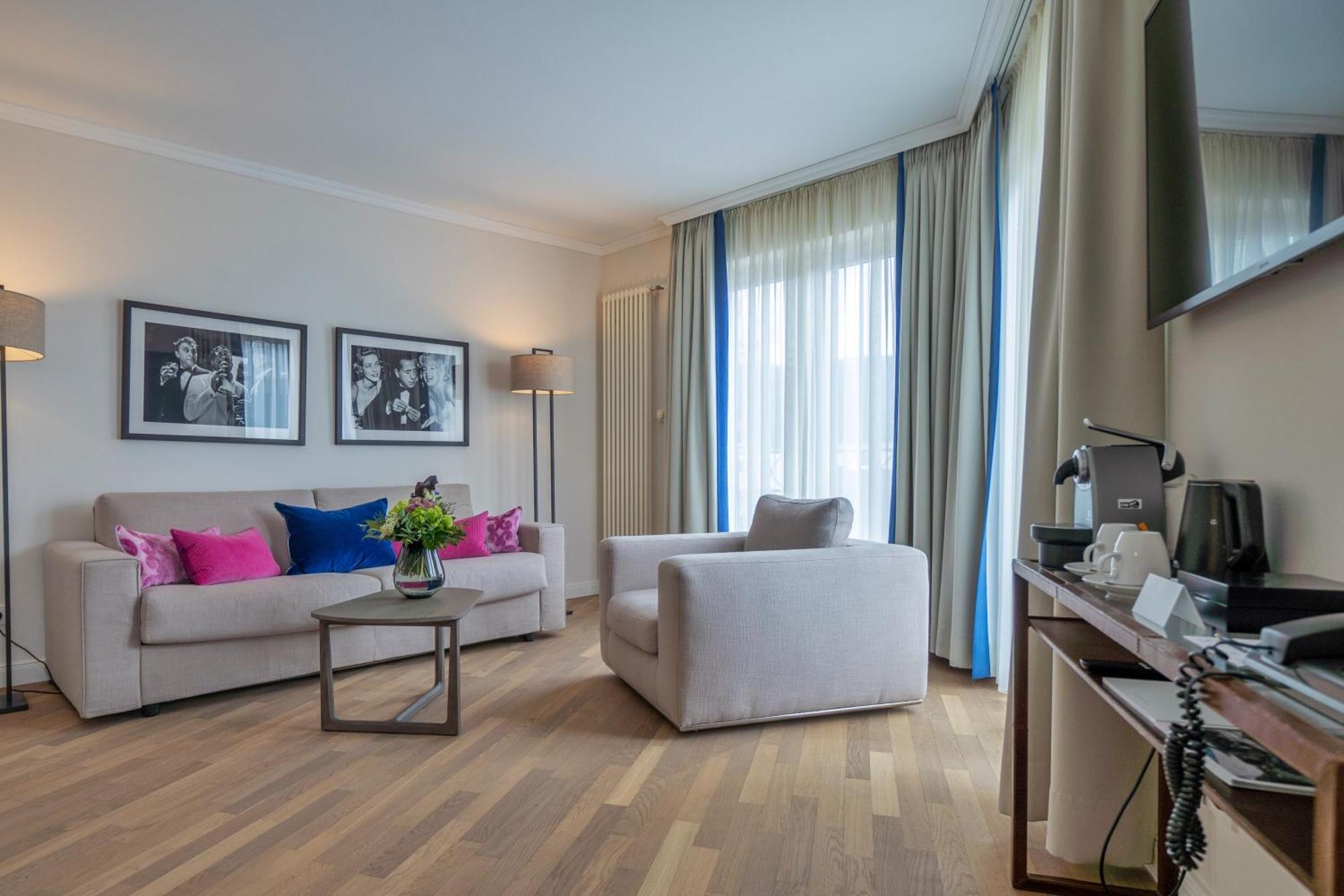 Vila Vita Rosenpark Marburg Extérieur photo A suite at the Hotel Axelmannstein